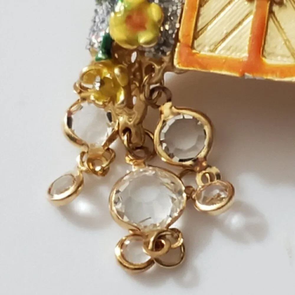 Fairy castle Austrian bezel crystals sparkly Rhinestones New Big kitchy princess